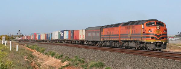 Arg-intermodal-lara-australia.jpg