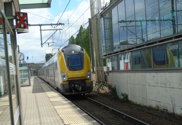 be-sncb-steering_cab_M7-zaventem-210424-full.jpg