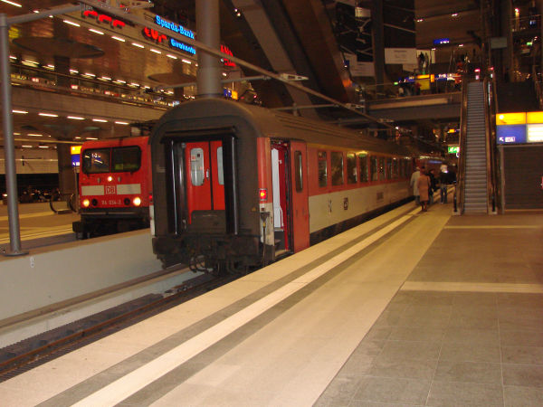 de-cd-eurocity-berlin_hbf-111106-full.jpg