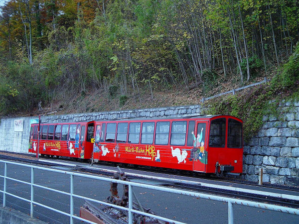 ch-brb-maerlibahnwagons-brienz-271002-full.jpg