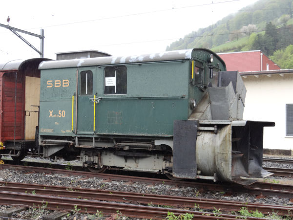 ch-sbb_bruenig-xrote50-alpnahstadt-010516-pic2-full.jpg