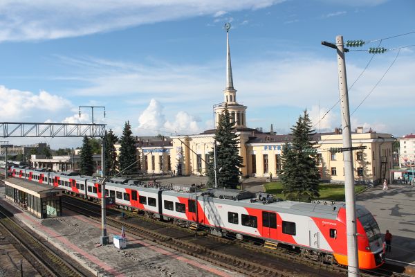 ru-rzd-lastochka-petrozavodsk-100715-timovarshukov-pic3-full.jpg